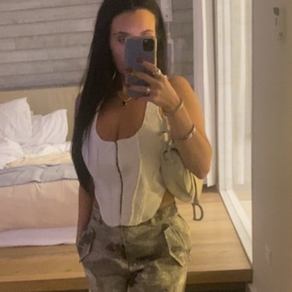 Corset Top🤍✨ - Picture 2 of 6